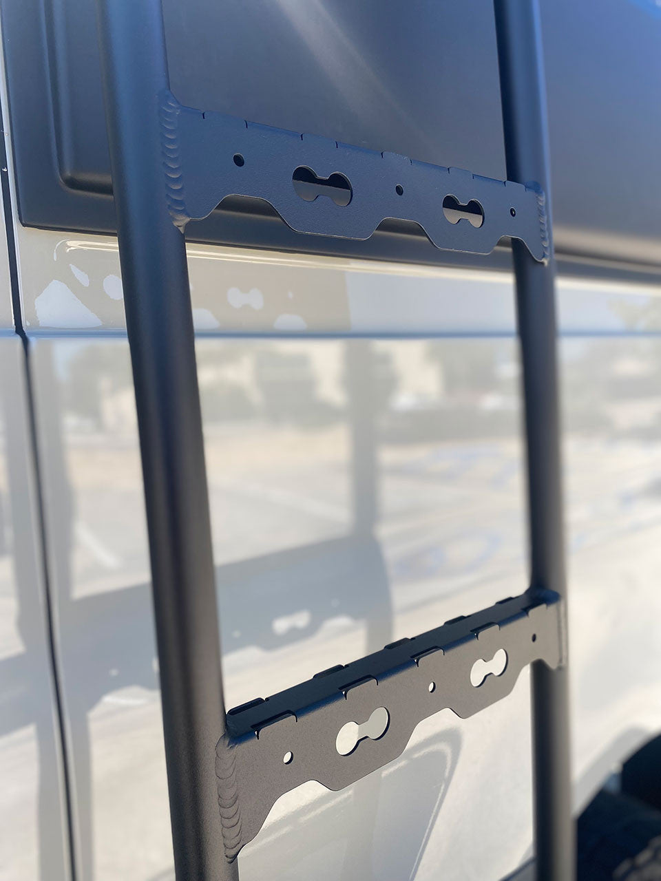 Legacy Side Ladder – Sprinter
